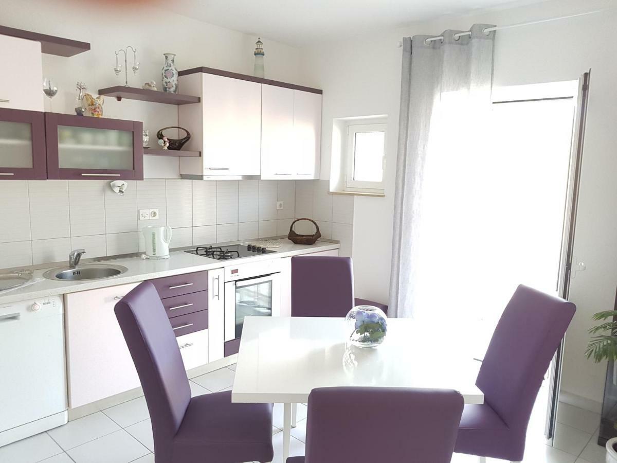 Apartment Sven Hvar Town